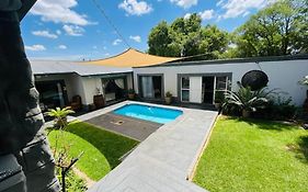 Bloubrak Gastehuis - Stone Haven 4 Pension